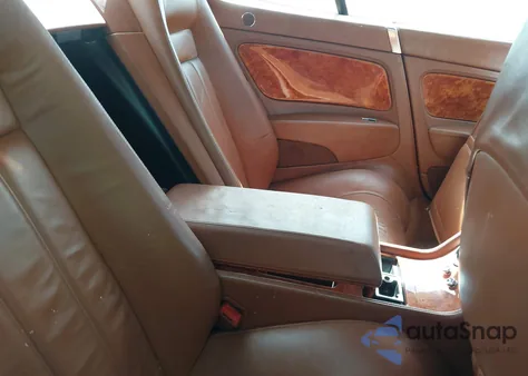 2004 Bentley Continental Gt из США, поврежденный, VIN SCBCR63W44C021642